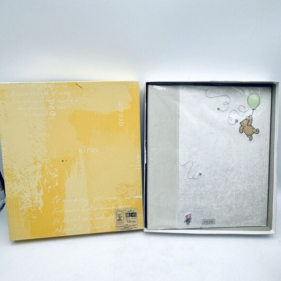 VTG Hallmark Stories Classic Winnie the Pooh Piglet Large Velvet Photo Album New - Picture 1 of 13